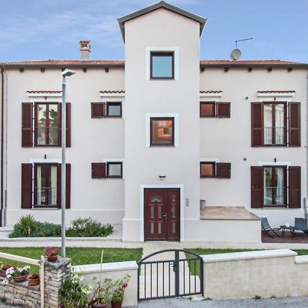 Apartments Villa Alba II Porec Esterno foto